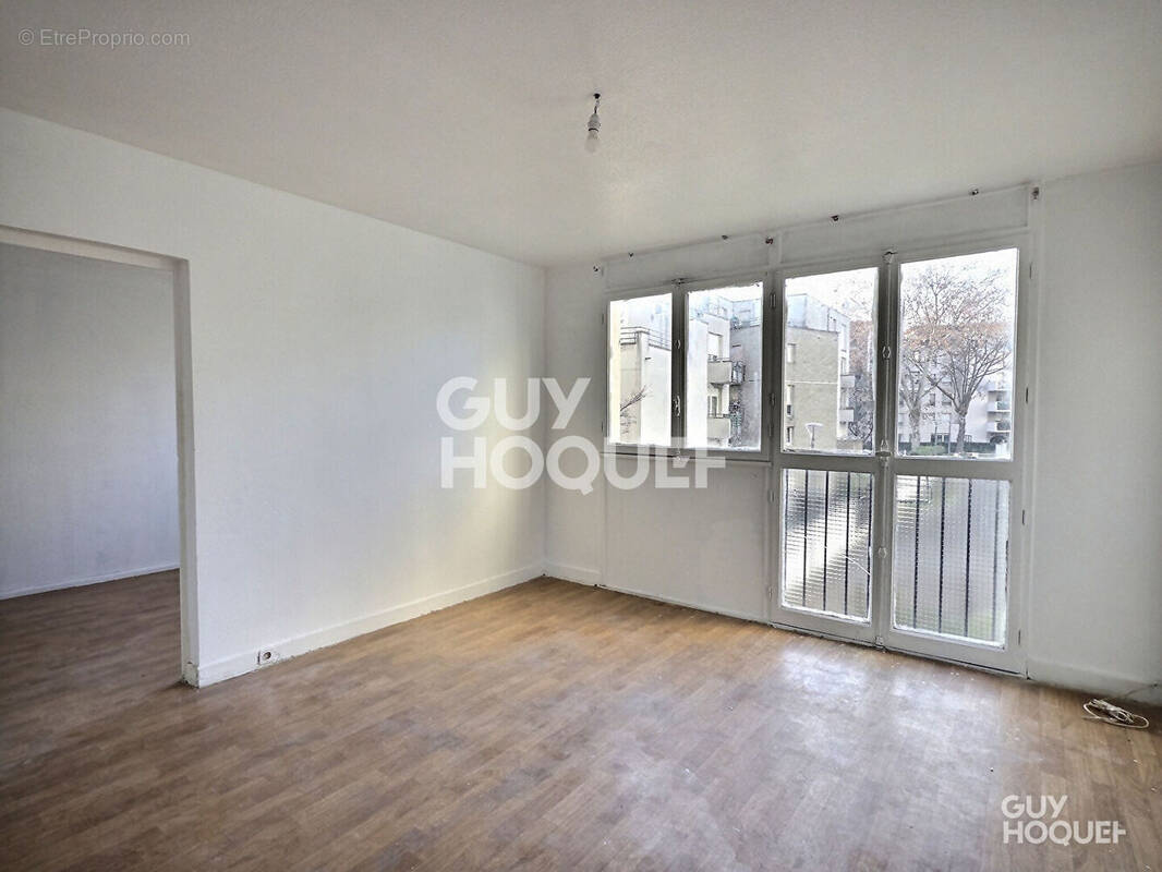 Appartement à AUBERVILLIERS