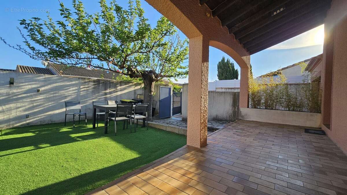 Maison à LUNEL