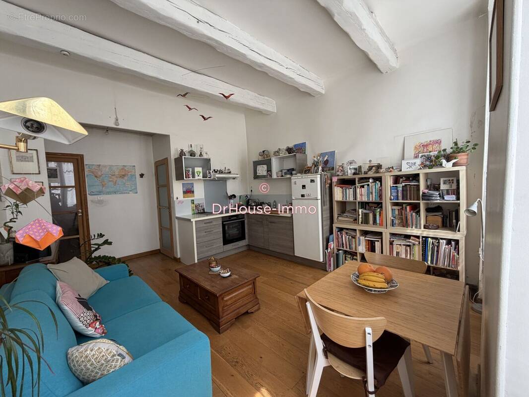 Appartement à MARSEILLE-10E