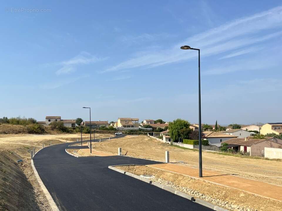 Terrain à VILLALIER