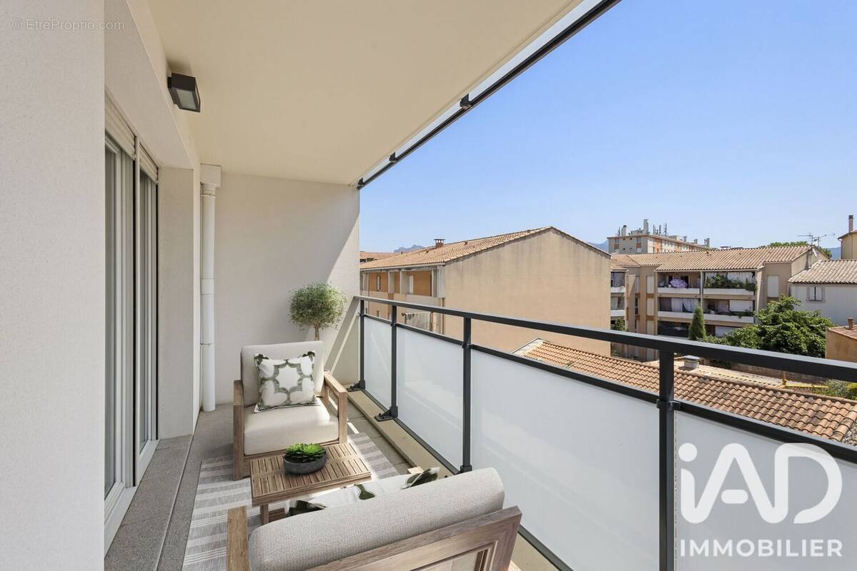 Photo 1 - Appartement à AUBAGNE
