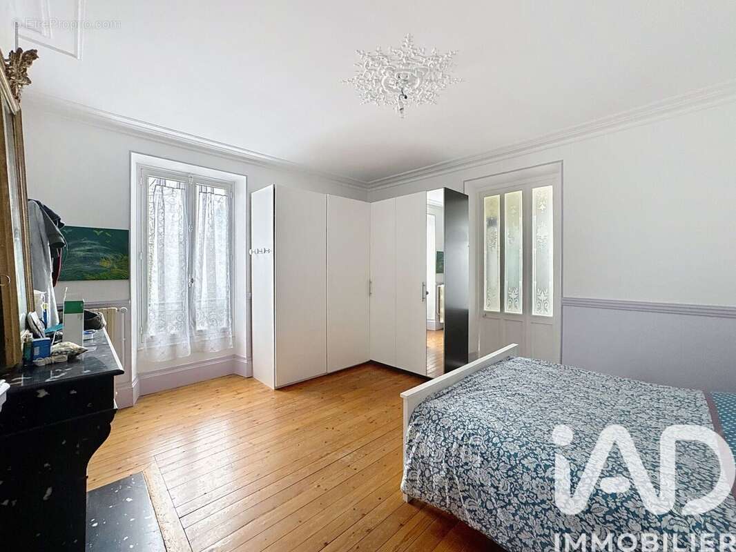 Photo 2 - Maison à MONTEREAU-FAULT-YONNE