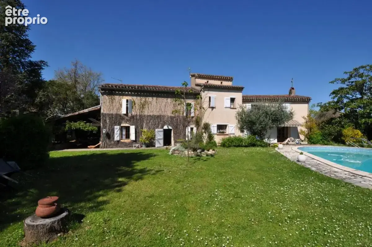 Maison 8 pièces 227 m² à vendre à Gaillac (81600) - photo 2