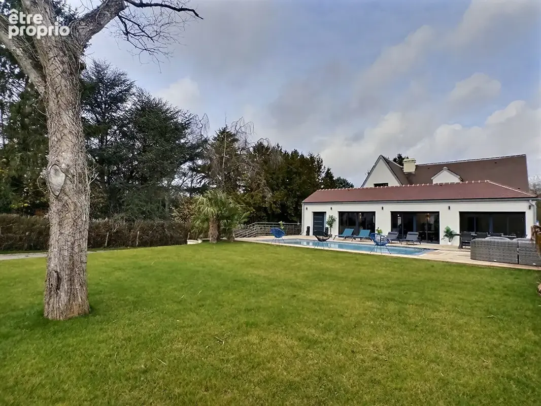 Très belle propriété neuve avec piscine chauffée Grosrouvre 8 pièces 280m2 - photo 2