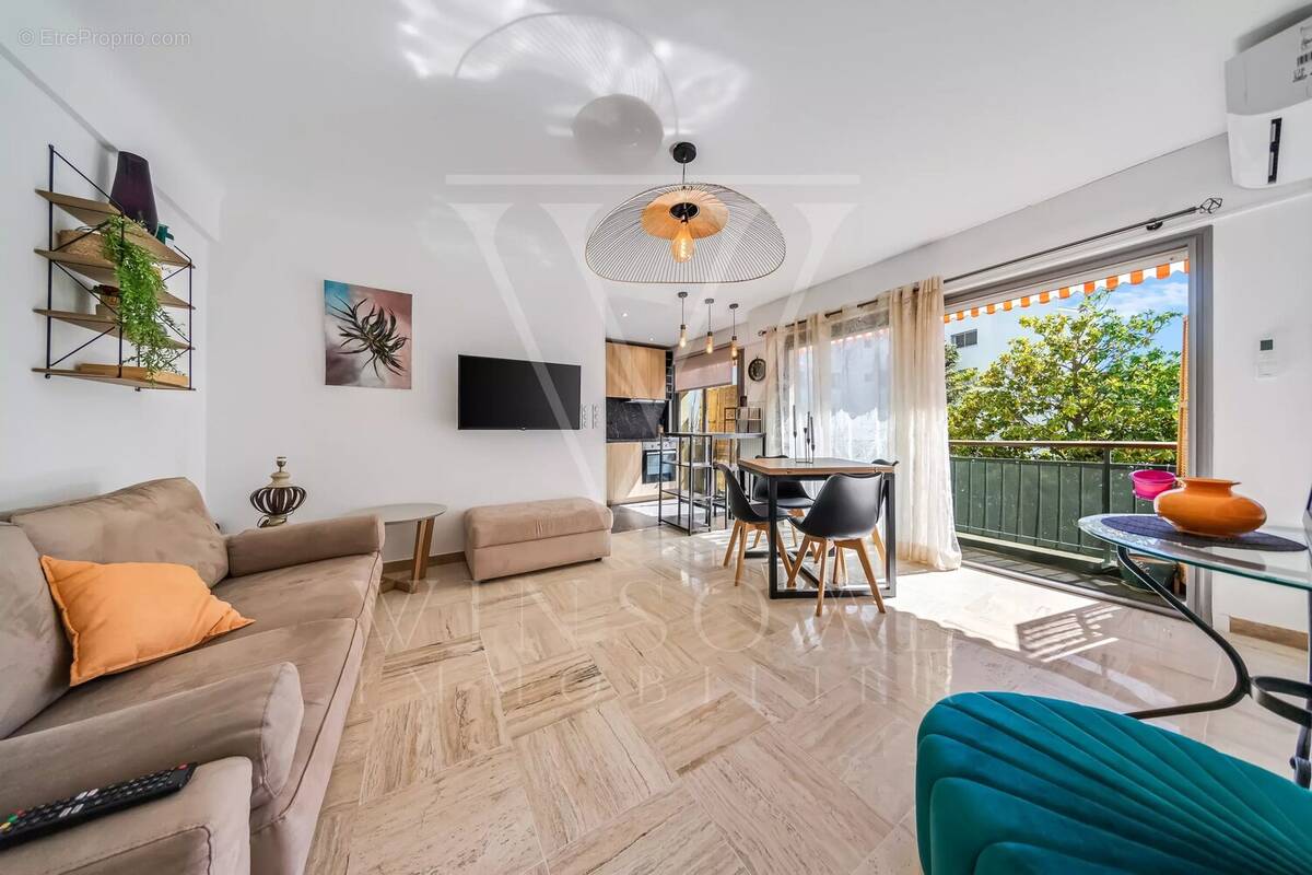 Appartement à CANNES
