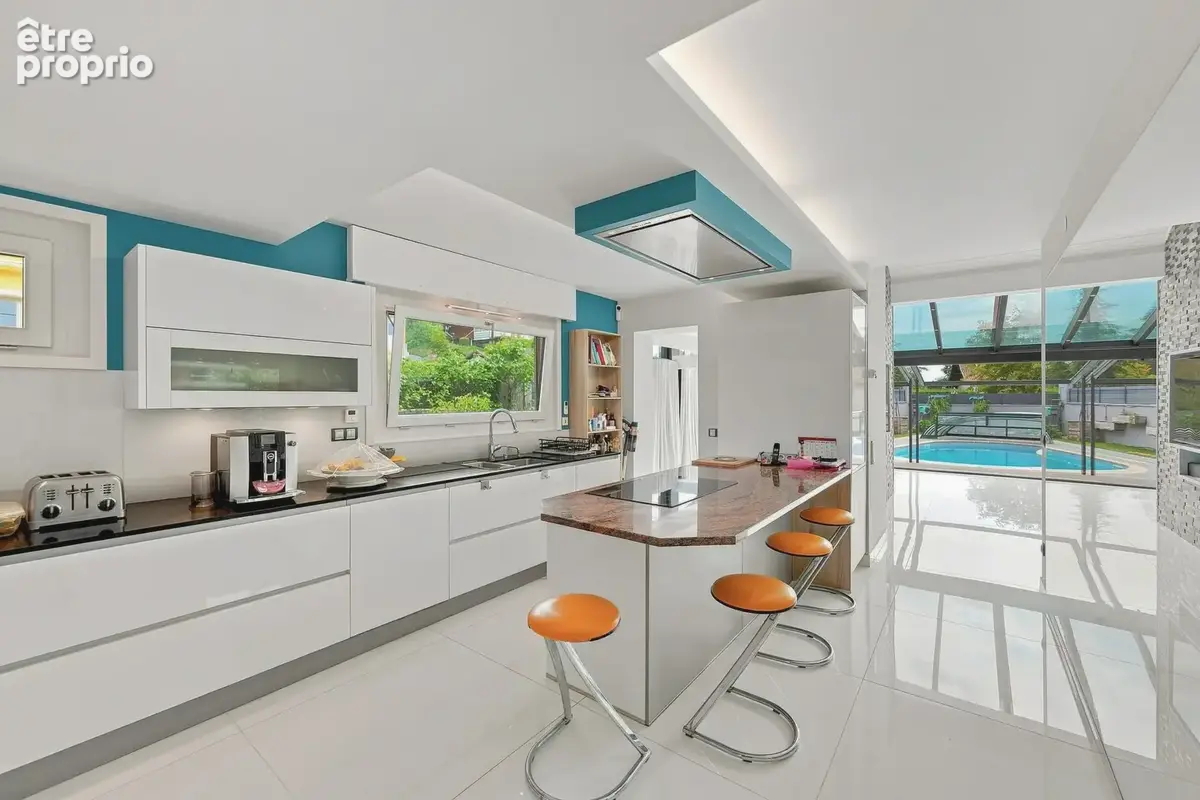 Villa rénovée à Thonon-Les-Bains - Vue Lac - photo 11