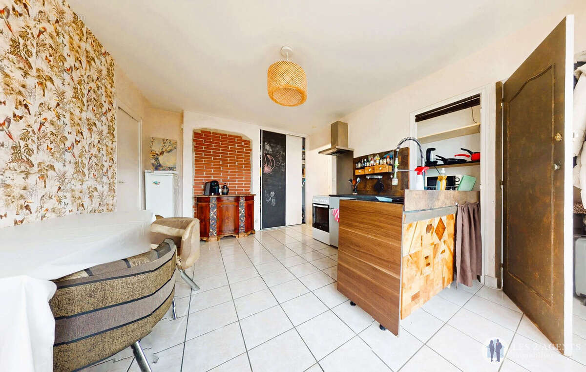 Appartement à SAINT-MARTIN-D'HERES