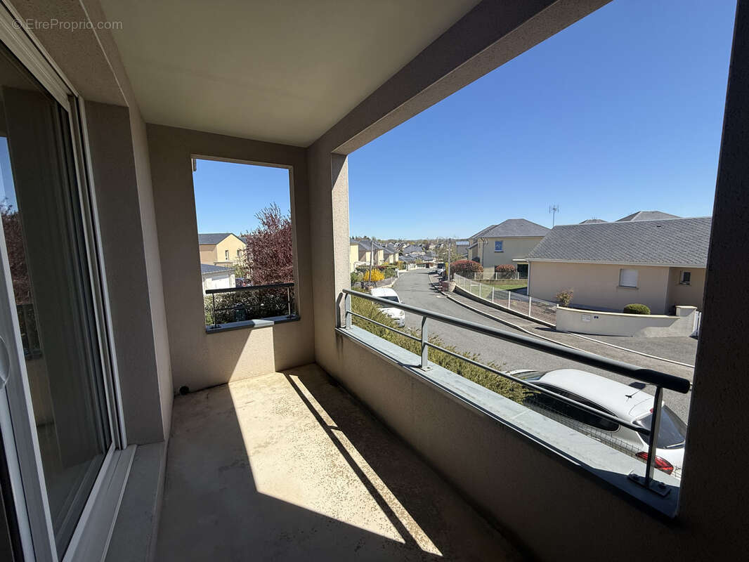 Appartement à LUC-LA-PRIMAUBE