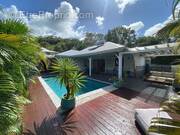 Maison à LES TROIS-ILETS