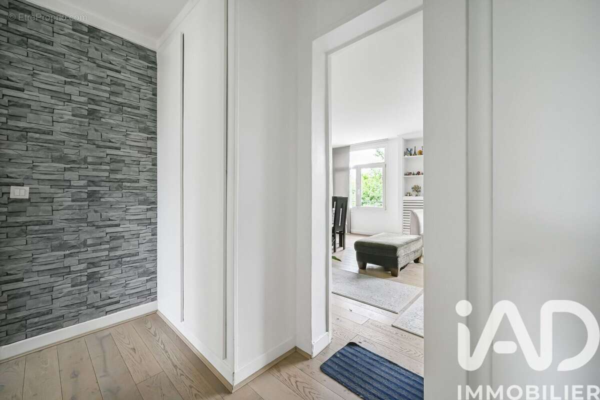 Photo 5 - Appartement à LE VESINET