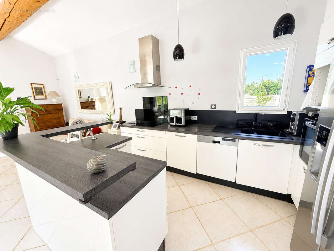 Maison 116 m² à Orange  - photo 8