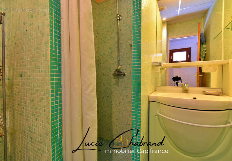 Appartement à CEILLAC