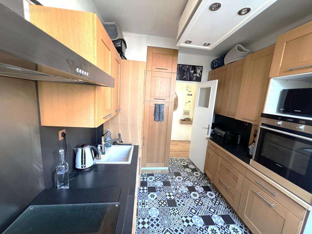 Appartement à SURESNES
