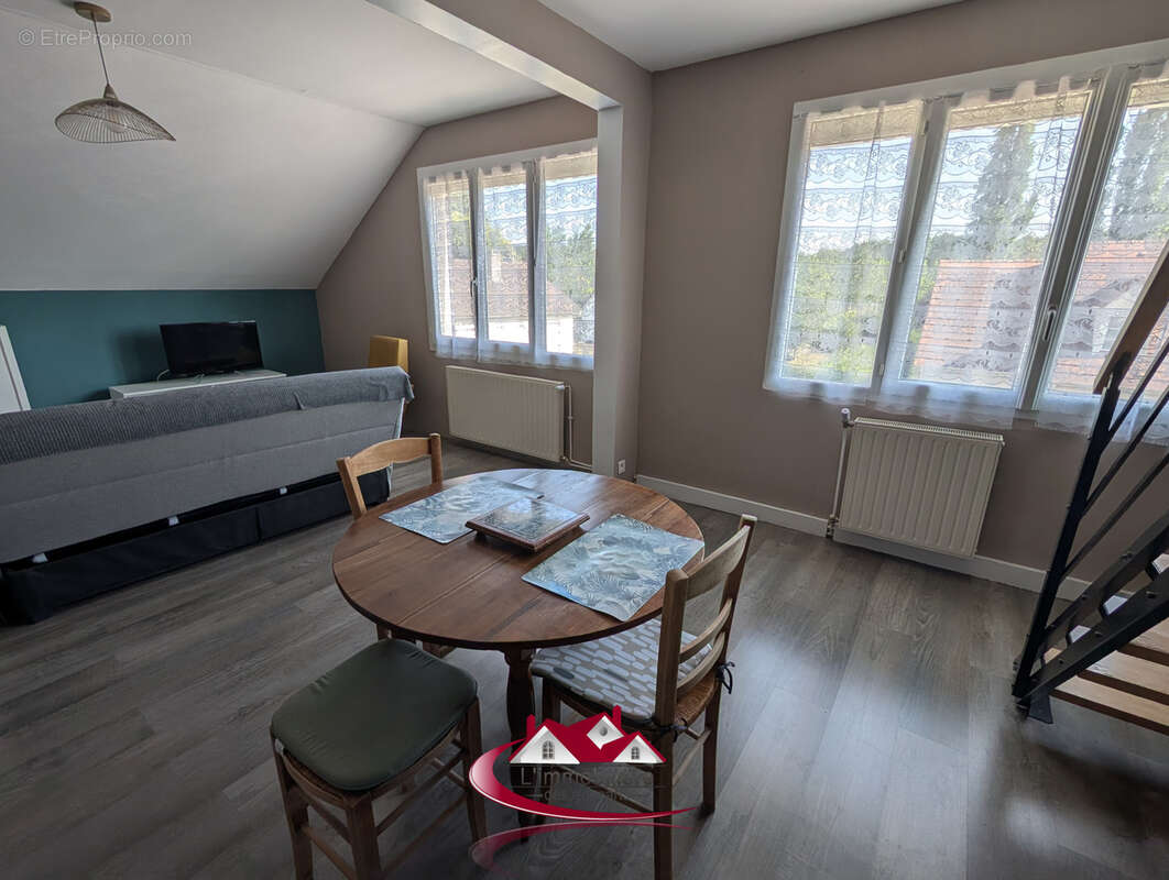 Appartement à MAULETTE