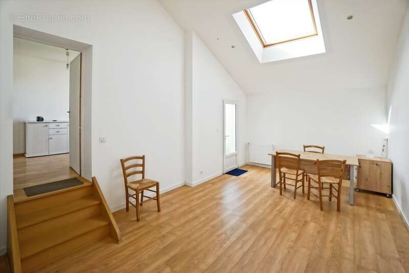 Maison à MONTREUIL-BELLAY