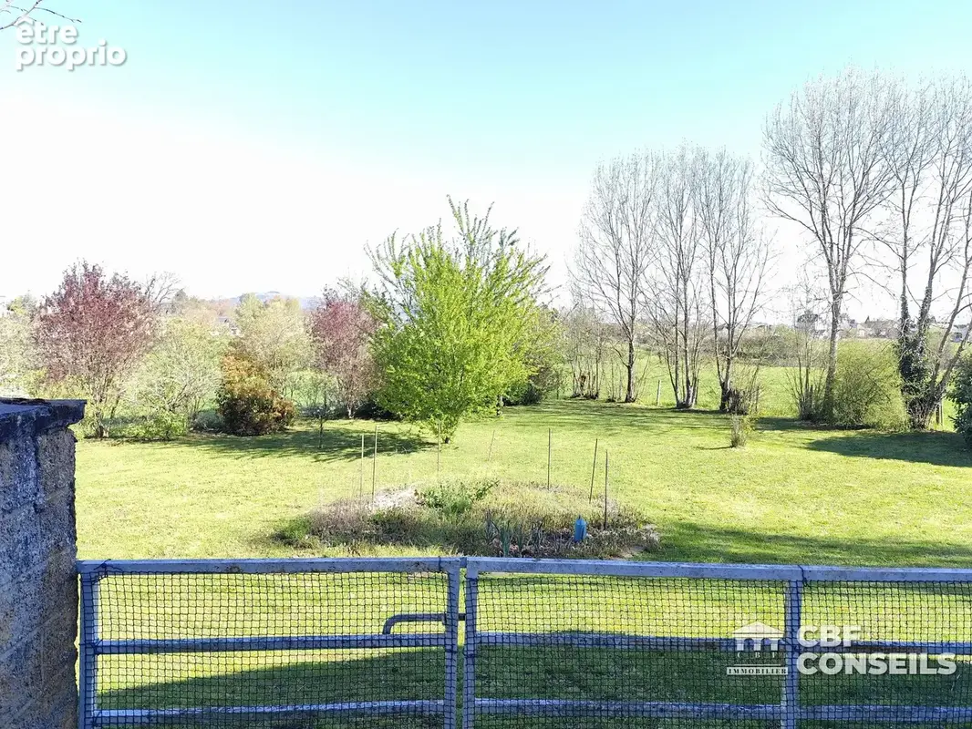 Maison 154 m² à Saignes  - photo 4