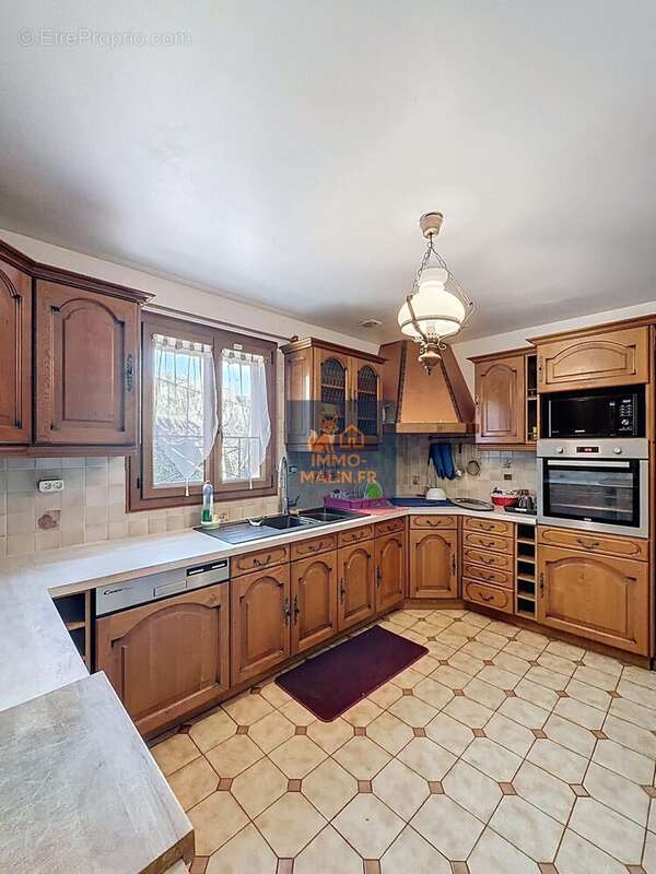 Cuisine - Maison à VILLENEUVE-SAINT-GEORGES