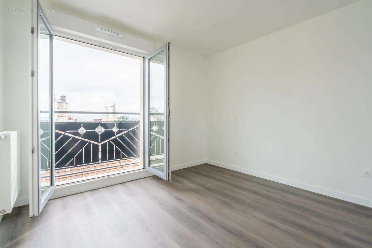 Appartement à VILLEMOMBLE