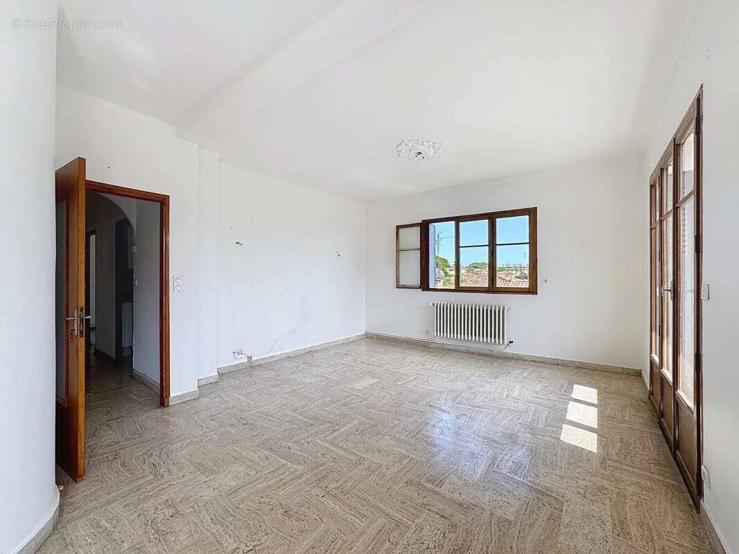 Appartement à CAGNES-SUR-MER