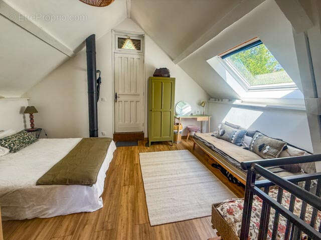 Maison à CROUTTES