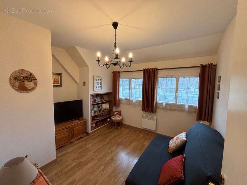 Maison à SAINT-MARTIN-DE-BOSCHERVILLE