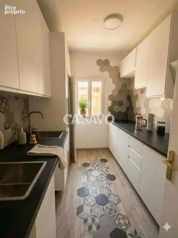 Vente Appartement 8 pièces de 149m² - 94220 Charenton-le-Pont - photo 4