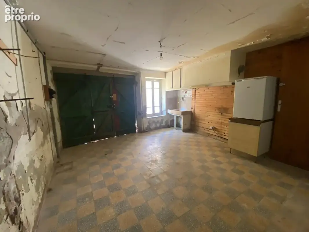 Maison de village avec terrasse et garage - photo 8