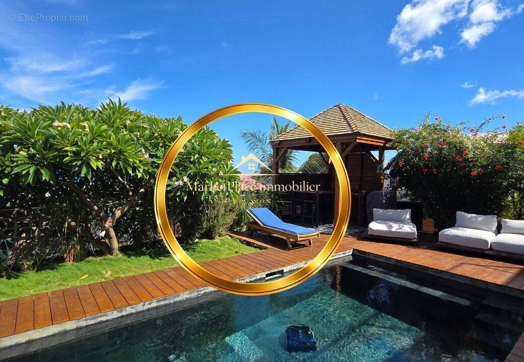 superbe deck  - Maison à SAINT-LEU