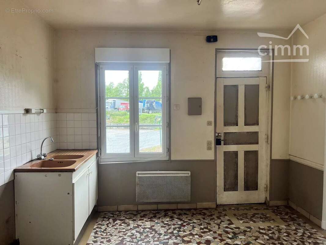 Maison à VILLEDIEU-LES-POELES