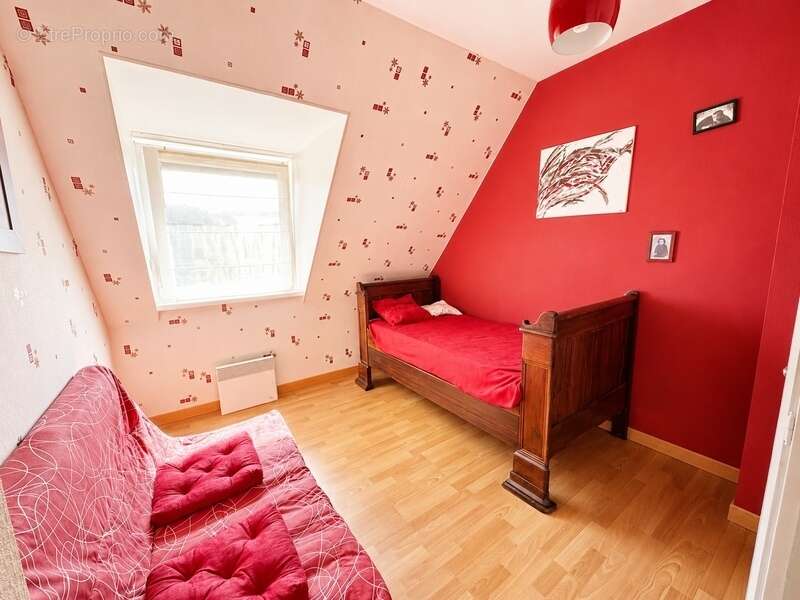 GOUESNOU – Maison familiale 5 chambres avec jardin paysager – Emplacement recherché - photo 13