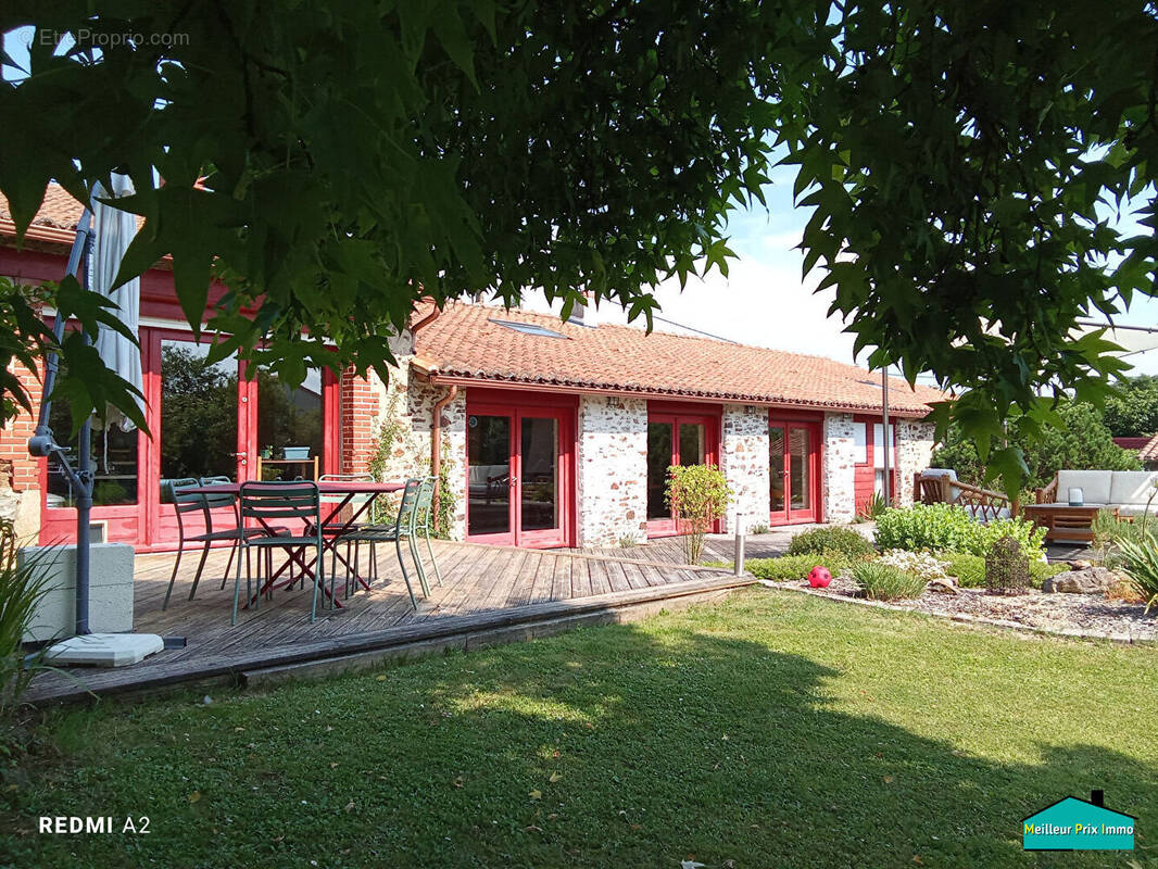 Maison à SAINT-PHILBERT-DE-GRAND-LIEU