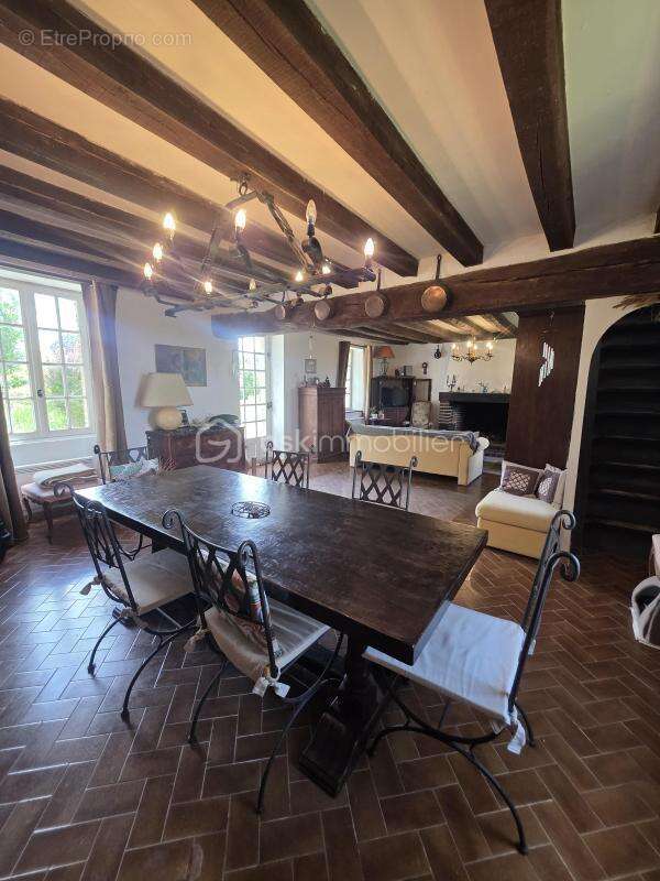 Maison de 145m2 avec parc paysager - photo 3