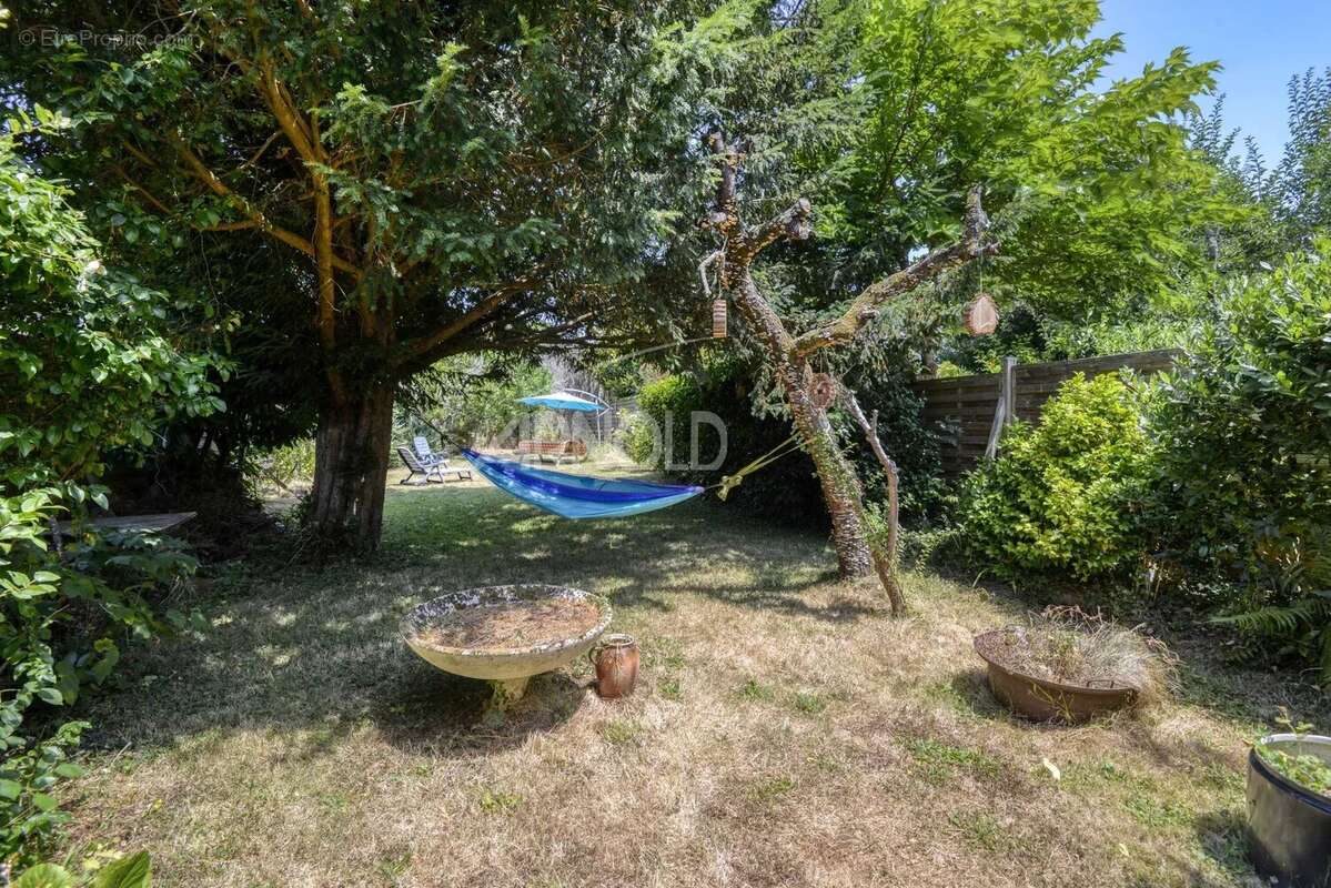 Nantes Perverie - Impasse privée - Belle maison familiale années 30 -7 chambres + locatif ou bureaux - photo 8