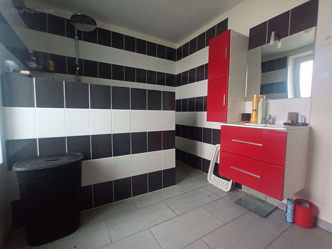 Maison à LE BENY-BOCAGE