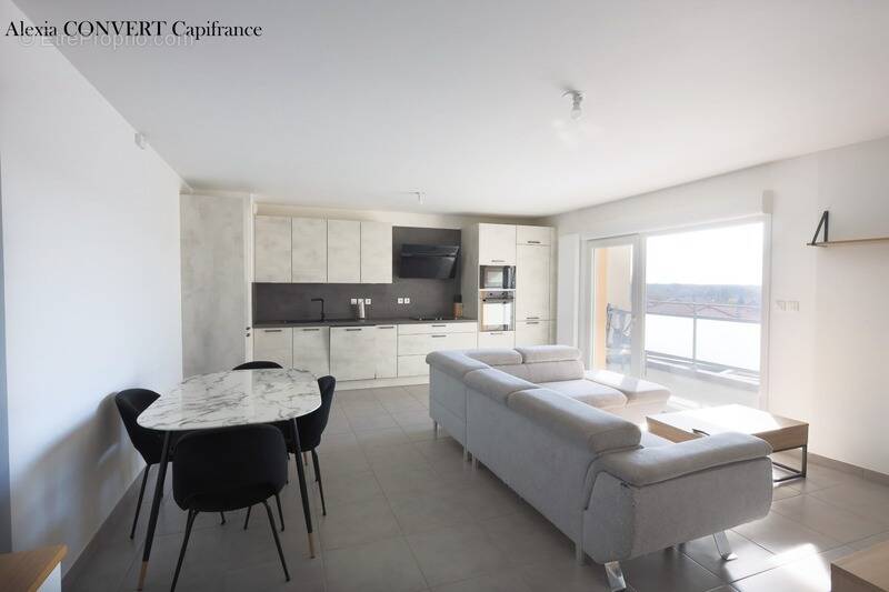 Appartement à BUELLAS