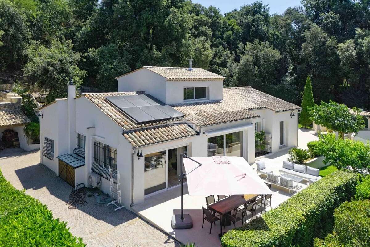 Maison à LA COLLE-SUR-LOUP