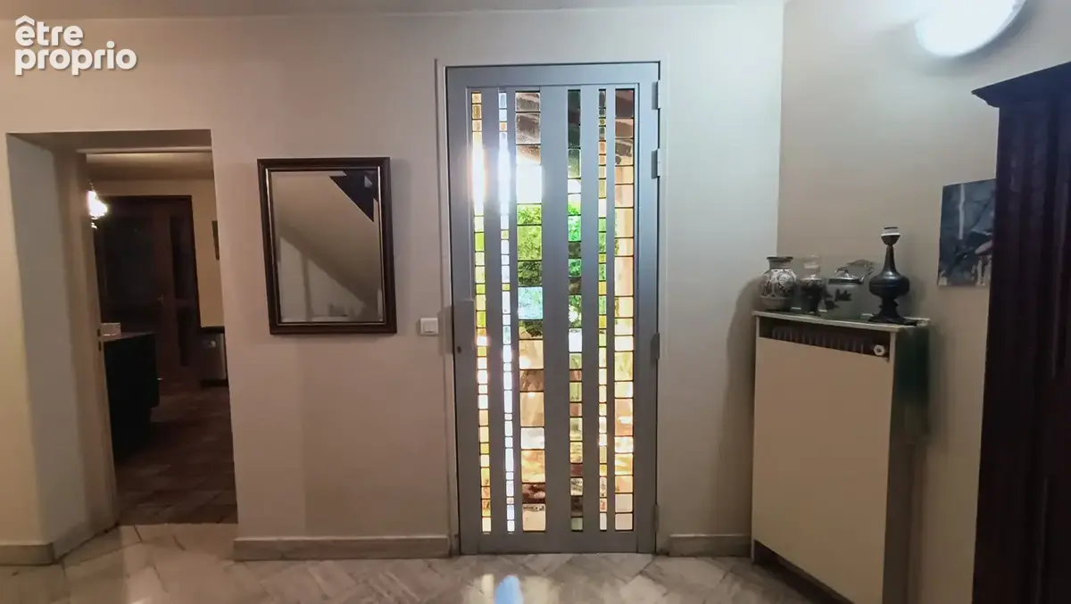 Maison  provençale , 7 pièces avec terrain proche centre ville 192m2 accesible PMR - photo 4