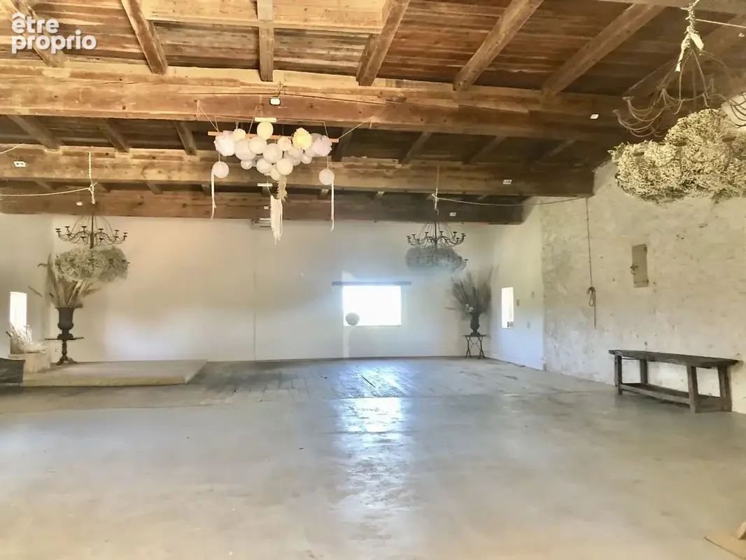 Superbe proprieté du XIXe siècle dans un cadre magnifique - photo 11
