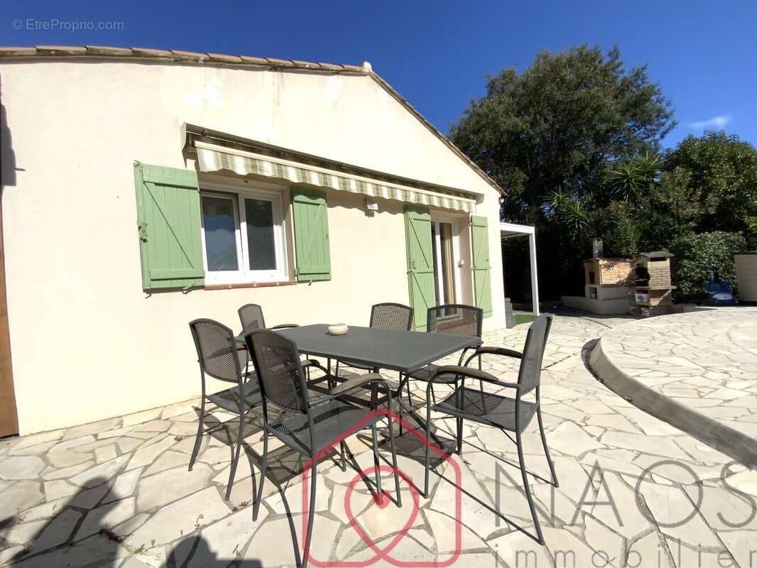 Maison à FREJUS