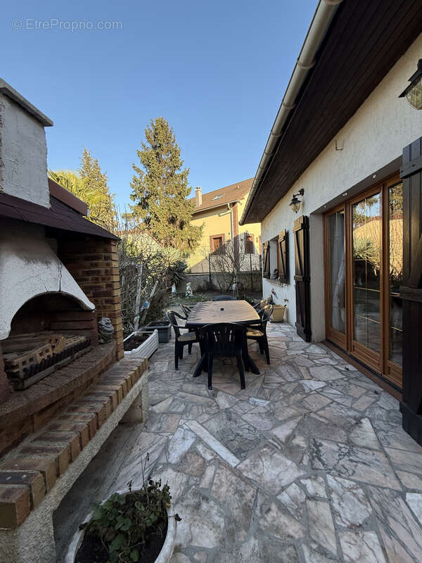 Maison à LE BLANC-MESNIL