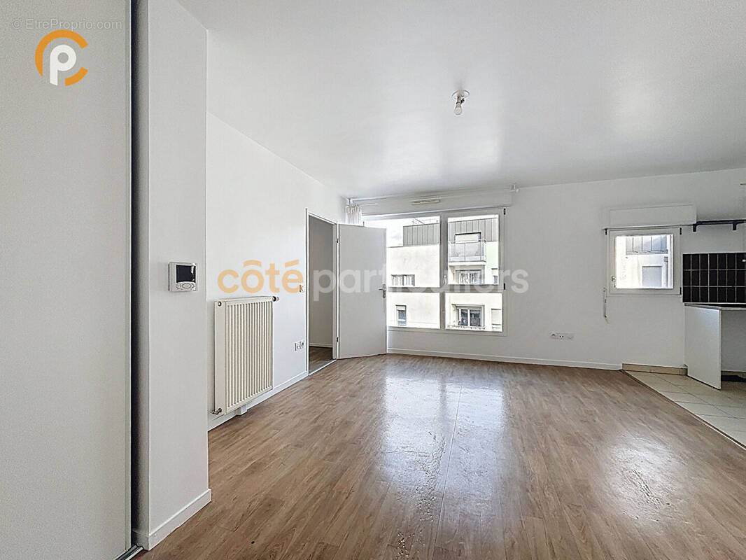 Appartement à IVRY-SUR-SEINE