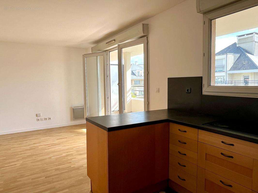 Appartement à CARRIERES-SOUS-POISSY