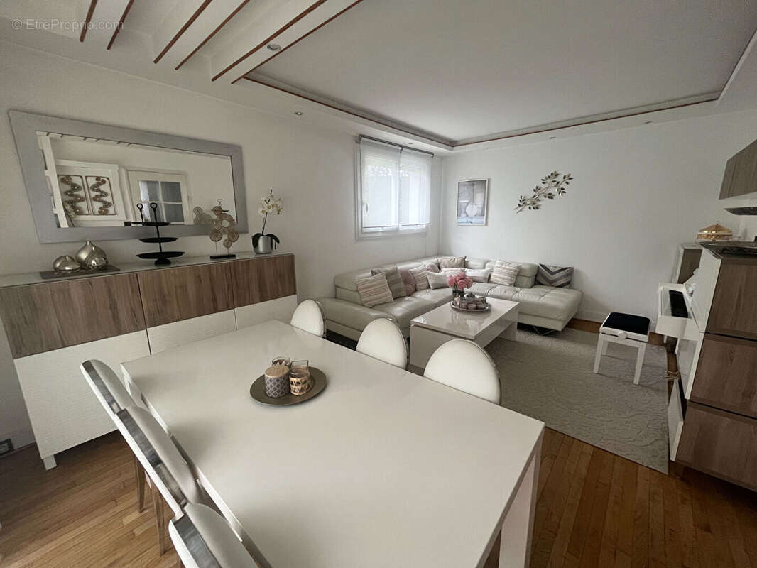 Maison à AULNAY-SOUS-BOIS
