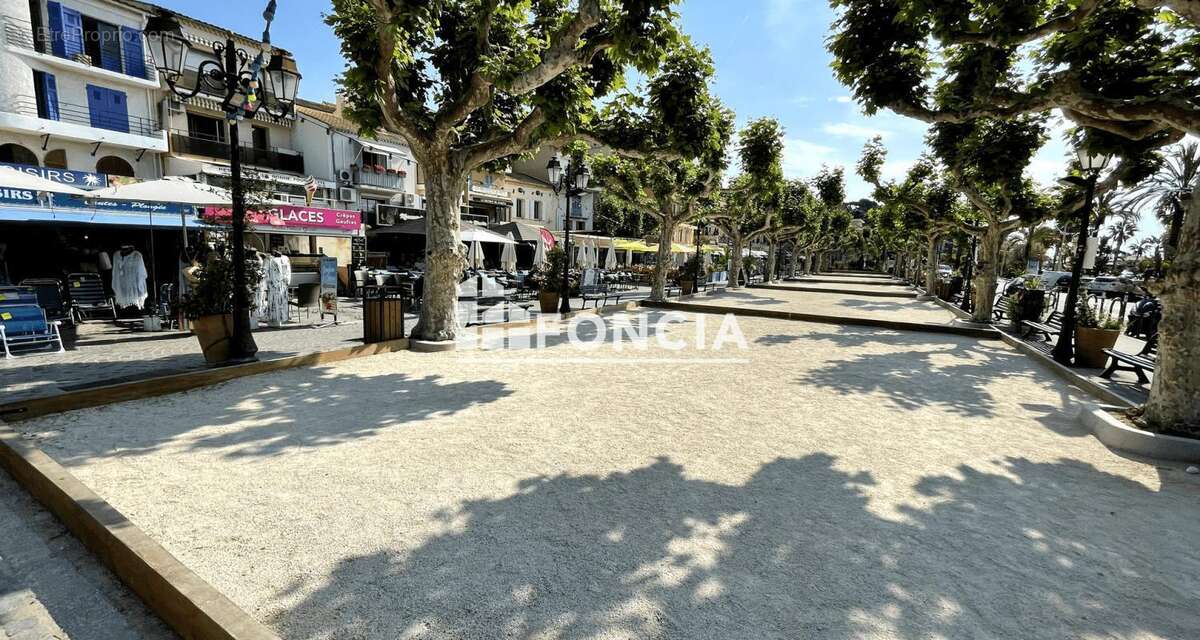 Appartement à LE LAVANDOU