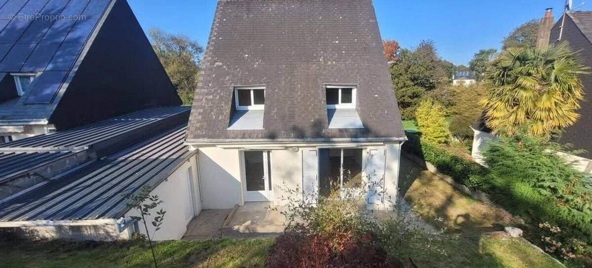 Photo 1 - Maison à PLUMELEC