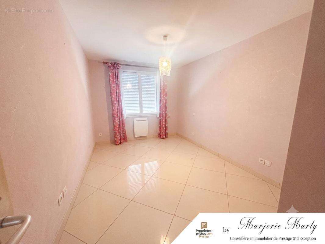 Appartement T3- 11200 LEZIGNAN CORBIERES - 64,36 m2 - 122 500 - photo 4