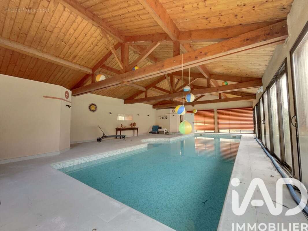 Photo 3 - Terrain à REVEL