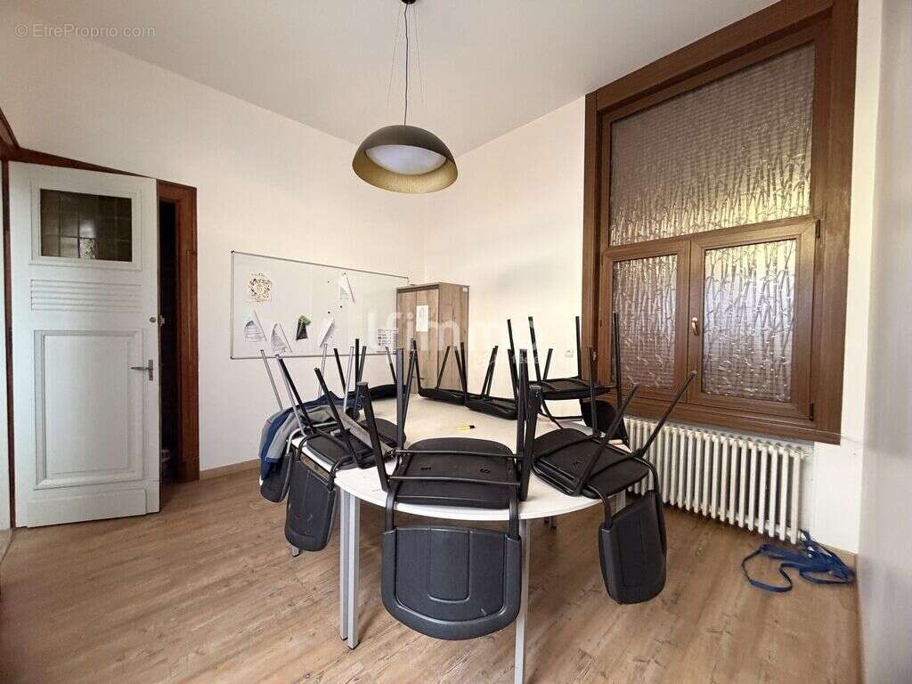Maison de maître authentique à fort potentiel - photo 15