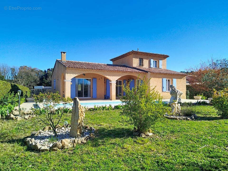 Maison à REGUSSE