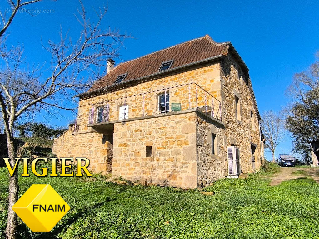 Maison à CAPDENAC-GARE